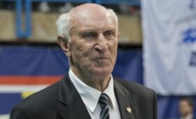 Умер экс-глава Всероссийской федерации волейбола Валентин Жуков