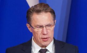 Мурашко назвал позитивное мышление секретом здорового долголетия