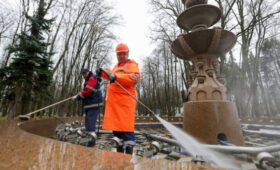 Два фонтана подготовили к новому сезону в парке Северного речного вокзала