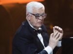 Композитор Раймонд Паулс попал в больницу