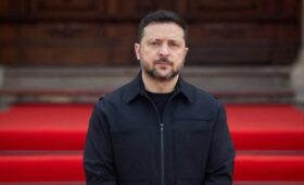 Журналист Христофу: Зеленский прибыл на Кипр, чтобы опередить Мадьяра в получении денег