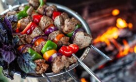 Стоимость шашлычного набора увеличилась на 7% в Москве