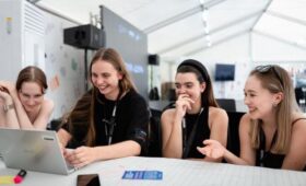 Эксперты VK обучат работе с соцсетями в «Академии стратегических коммуникаций»