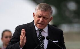 Фицо подтвердил свое участие в праздновании Дня Победы в Москве