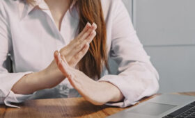 Юрист Шайдуллина: беременных и подростков нельзя привлекать к работе в праздники