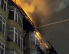 Часть кровли обрушилась при пожаре в жилом доме в Махачкале
