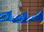 Послы ЕС утвердили 90 млрд евро для Киева и 20-й пакет санкций против РФ