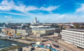 Посол допустил пересмотр Финляндией заключенных сделок россиян с жильем