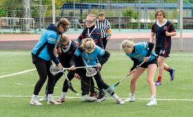 Спортивный клуб по игре в лякросс начал работу в парке «Останкино»