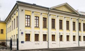 В Москве отремонтировали фасады дома поэта Аполлона Майкова