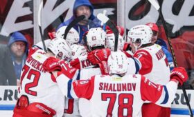 «Локомотив» стал первым полуфиналистом плей-офф КХЛ