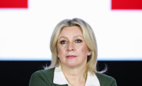 Захарова заявила, что попытки уравнять агрессора и освободителя противоречат Нюрнбергу