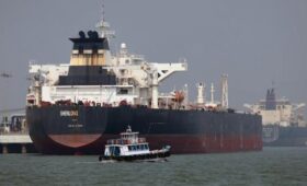 МИД Ирана подтвердил открытие Ормузского пролива