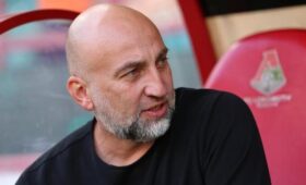 Магомед Адиев покинул пост главного тренера ФК «Крылья Советов»