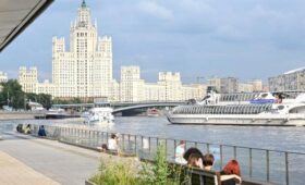 Отец Илона Маска заявил, что увидел в Москве утраченную на Западе цивилизацию