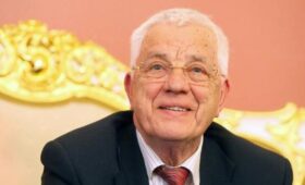 Композитор Раймонд Паулс рассказал о своем состоянии после операции