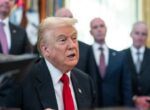 WSJ: Трамп пообещал помиловать членов своей администрации перед уходом с поста