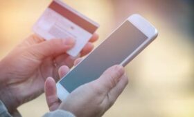 ФНС опровергла сообщения о контроле переводов 10 млн граждан