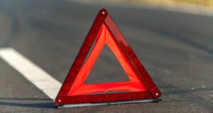 Грузовик опрокинулся на 31-м км МКАД, движение затруднено