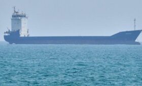 Иран сделал исключение для РФ по взиманию пошлин за проход через Ормузский пролив