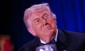 Трамп заявил о желании жить в Букингемском дворце