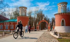 В московских парках начинается подготовка к летнему сезону