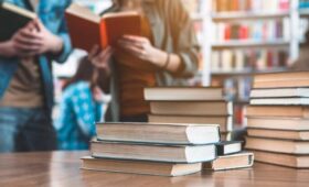Онлайн-продажи книг Остера выросли почти в 40 раз