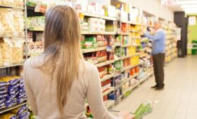 «Известия»: Совфед предложил увеличить штрафы за обман потребителей в 10 раз