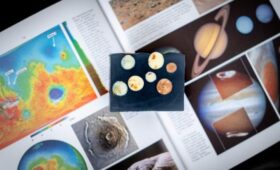 Продажи энциклопедий о космосе выросли вдвое в преддверии Дня космонавтики