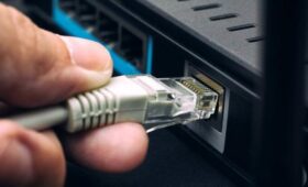 Минцифры РФ предложило прокладывать интернет в приграничье прямо к потребителям