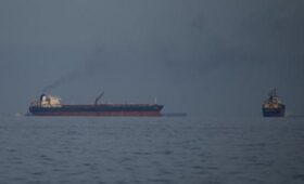 NHK: два японских танкера успешно прошли через Ормузский пролив