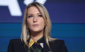 «Справедливая Россия» выдвинула Лантратову на пост омбудсмена