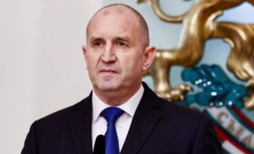 Политолог Самонкин: победа Радева улучшит отношения между Болгарией и РФ