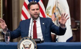 Трамп назначил Вэнса «царем» по борьбе с мошенничеством в США