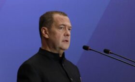 Медведев признался в частом использовании ИИ