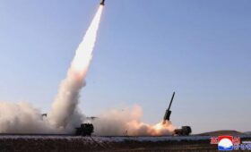 В Японии заявили о возможном запуске КНДР баллистической ракеты