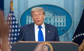 Трамп согласился на двустороннее перемирие с Ираном на две недели