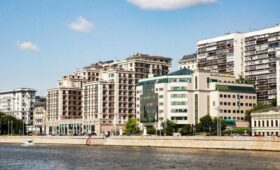 В Москве 305 объектов исключены из перечня недвижимости с налогом от кадастровой стоимости