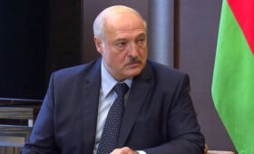 Лукашенко подписал указ о призыве офицеров запаса на военную службу