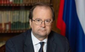 Посол Парамонов назвал свой вызов в МИД Италии из-за слов Соловьева «ударом в штангу»