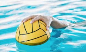 Сборной Украины по водному поло присудили поражение из-за неявки на матч с Россией