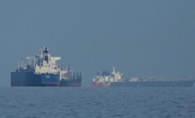 Nour News: суда дружественных Ирану стран должны будут платить пошлину за Ормузский пролив