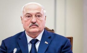 Лукашенко раскритиковал Зеленского за возвращение к милитаризации