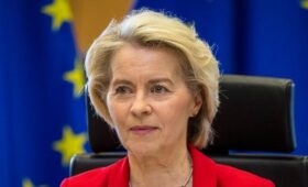 В Германии хотят потребовать от фон дер Ляйен смягчения правил ЕС