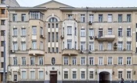 Два коммерческих помещения выставлены на торги в центре Москвы