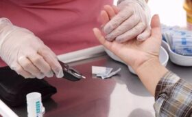 В Минздраве РФ призвали протестировать на ВИЧ каждого третьего россиянина