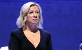 Захарова посмеялась над словами Зеленского о разблокировке Ормузского пролива