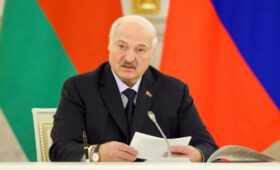 Лукашенко допустил, что Трамп через Белоруссию может наладить отношения с РФ