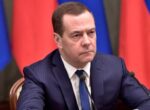 Медведев сравнил блокаду Ормузского пролива с антиутопией «1984»