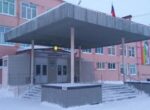 Ученик попытался пронести нож в школу в Новом Уренгое